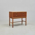 1392 5603 CHEST OF DRAWERS